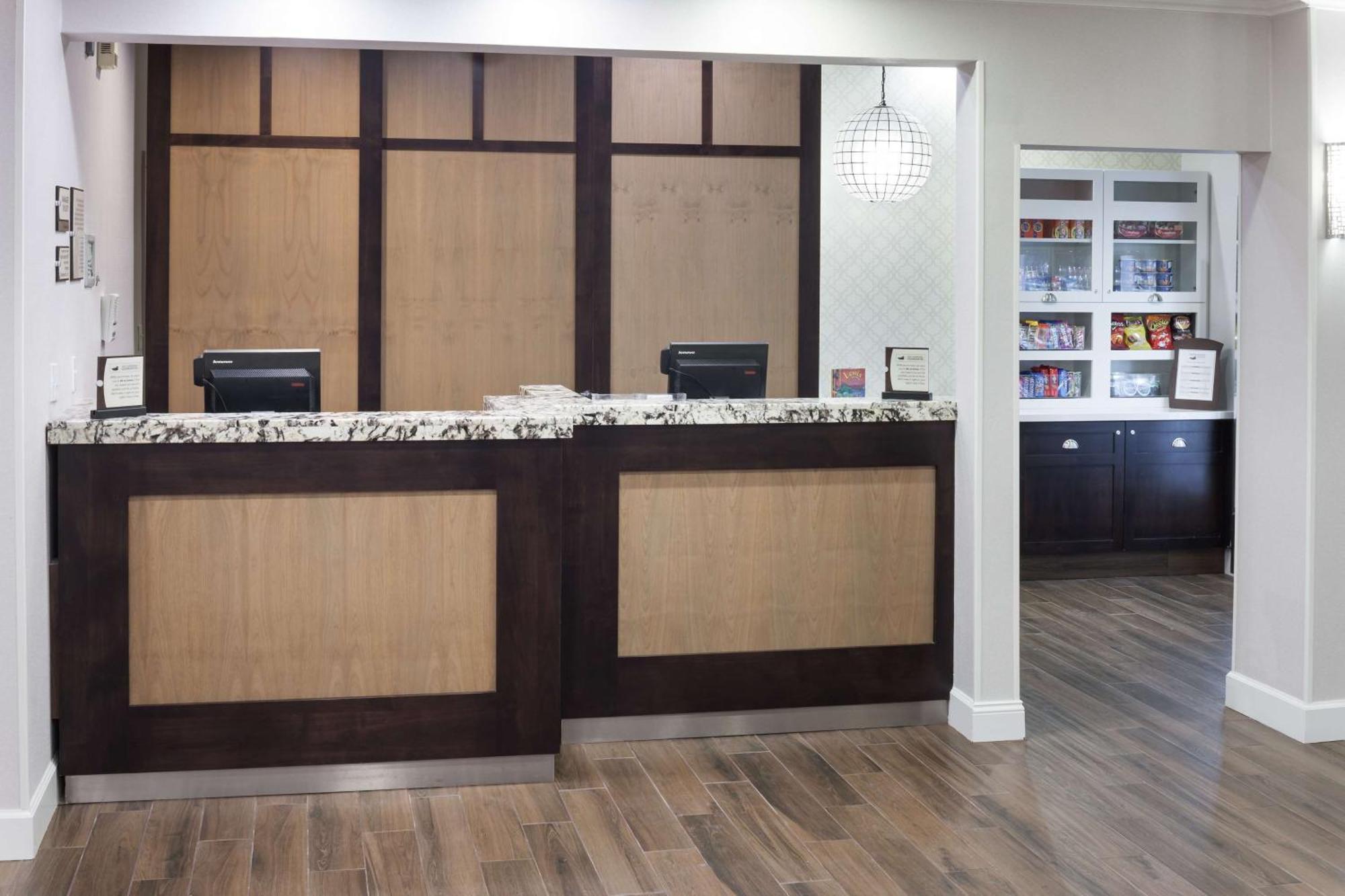 Homewood Suites By Hilton Seattle-Tacoma Airport/Тукуила Екстериор снимка