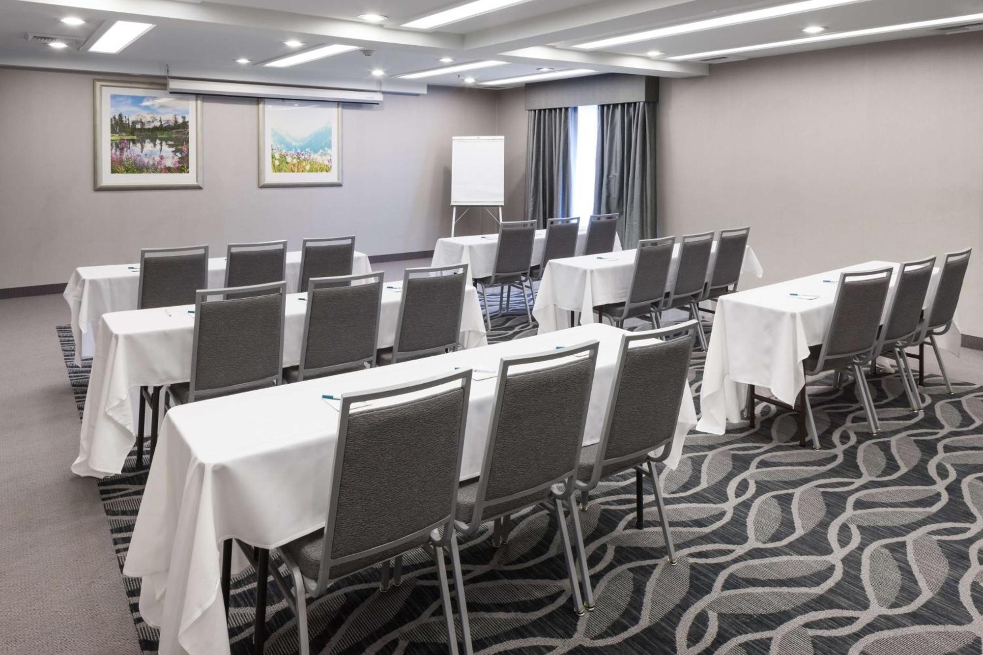 Homewood Suites By Hilton Seattle-Tacoma Airport/Тукуила Екстериор снимка
