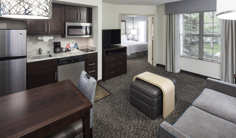 Homewood Suites By Hilton Seattle-Tacoma Airport/Тукуила Екстериор снимка