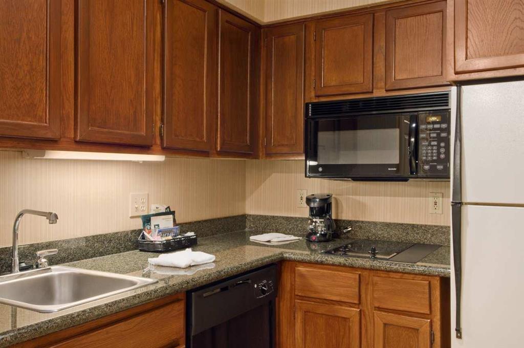 Homewood Suites By Hilton Seattle-Tacoma Airport/Тукуила Стая снимка